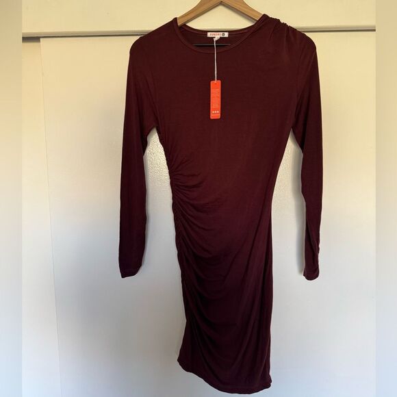 Sundry Burgundy Midi Dress - Picture 4 of 9